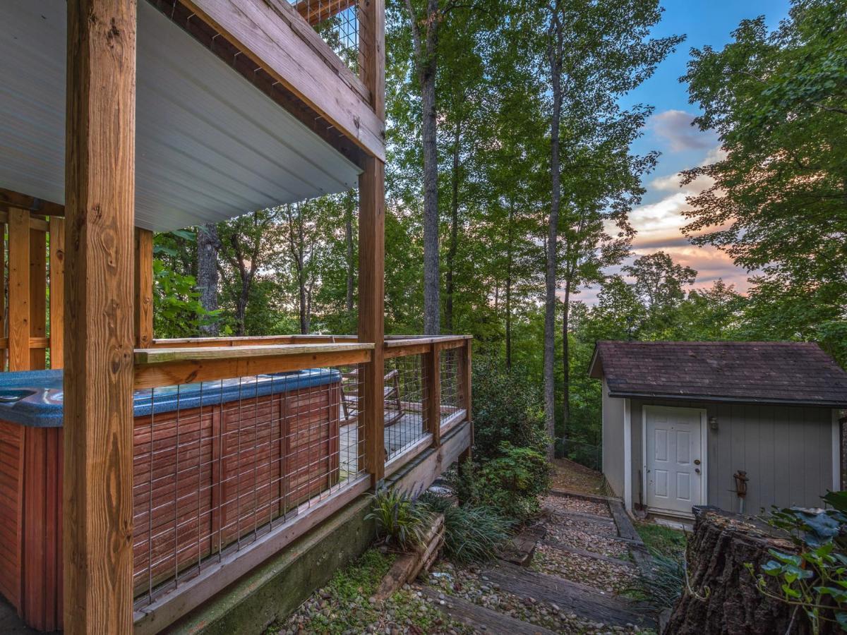 Bear View Chalet, 3 Bedroom, Pool, Pets, Arcades, Wifi, Hot Tub, Sleeps 12 Gatlinburg Zewnętrze zdjęcie